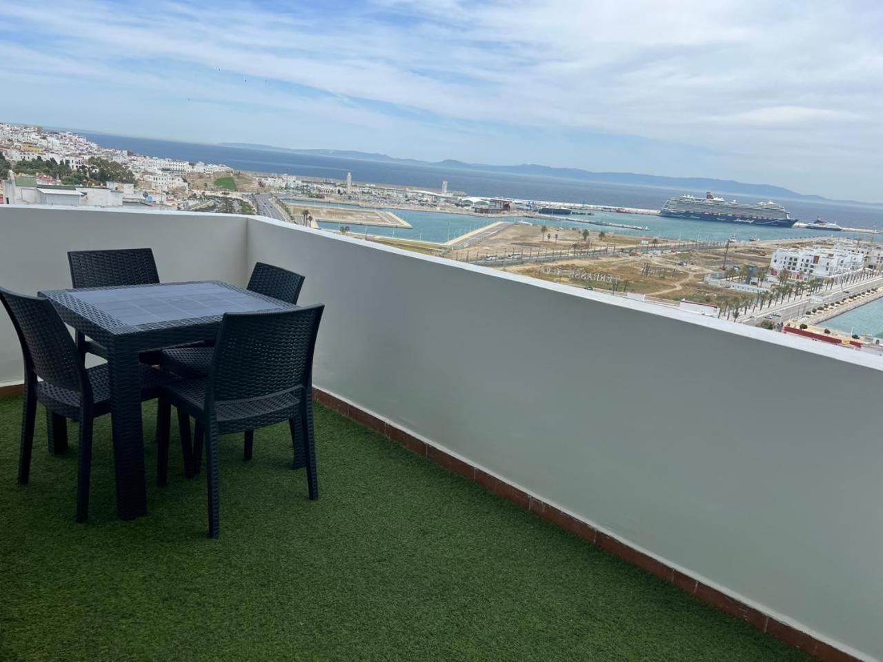 Vue Panoramique Sur La Mer-Centre Ville-Moderne Tánger Exterior foto